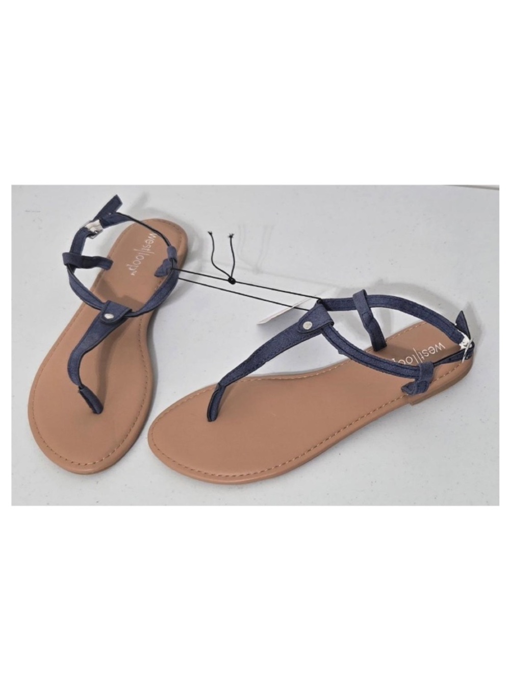 New West Loop Sandals Womens Small 5 6 Blue Tan T-Strap Shoes NWT